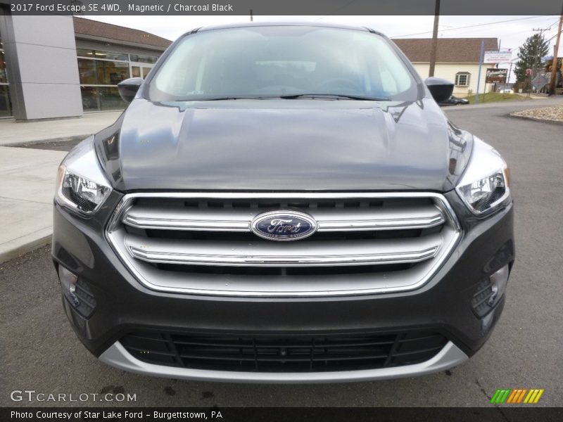 Magnetic / Charcoal Black 2017 Ford Escape SE 4WD