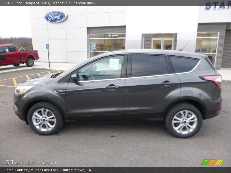 Magnetic / Charcoal Black 2017 Ford Escape SE 4WD