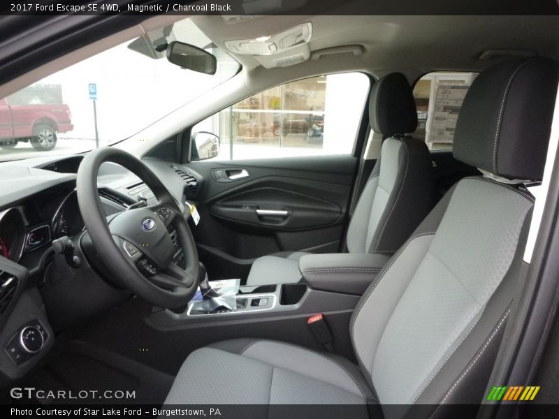 Magnetic / Charcoal Black 2017 Ford Escape SE 4WD