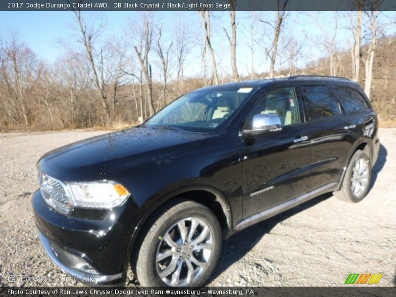 DB Black Crystal / Black/Light Frost Beige 2017 Dodge Durango Citadel AWD
