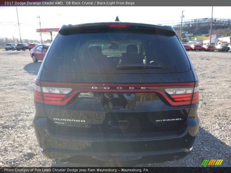 DB Black Crystal / Black/Light Frost Beige 2017 Dodge Durango Citadel AWD