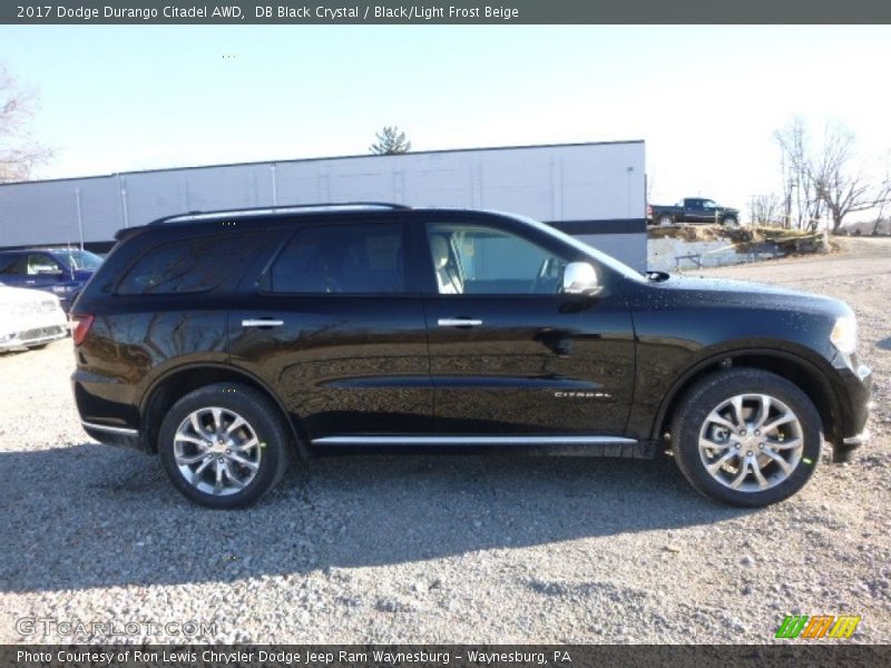 DB Black Crystal / Black/Light Frost Beige 2017 Dodge Durango Citadel AWD