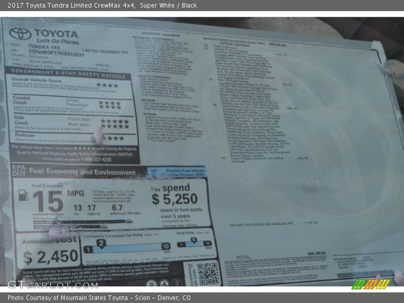 Super White / Black 2017 Toyota Tundra Limited CrewMax 4x4
