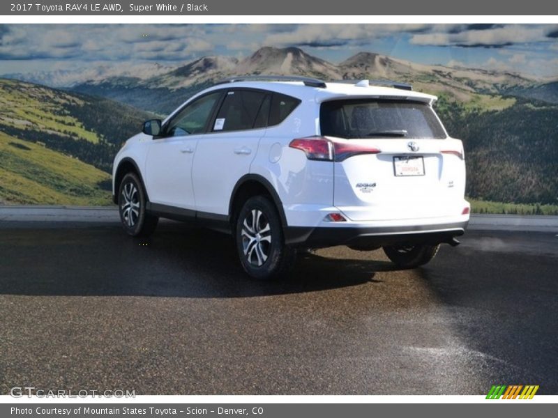 Super White / Black 2017 Toyota RAV4 LE AWD