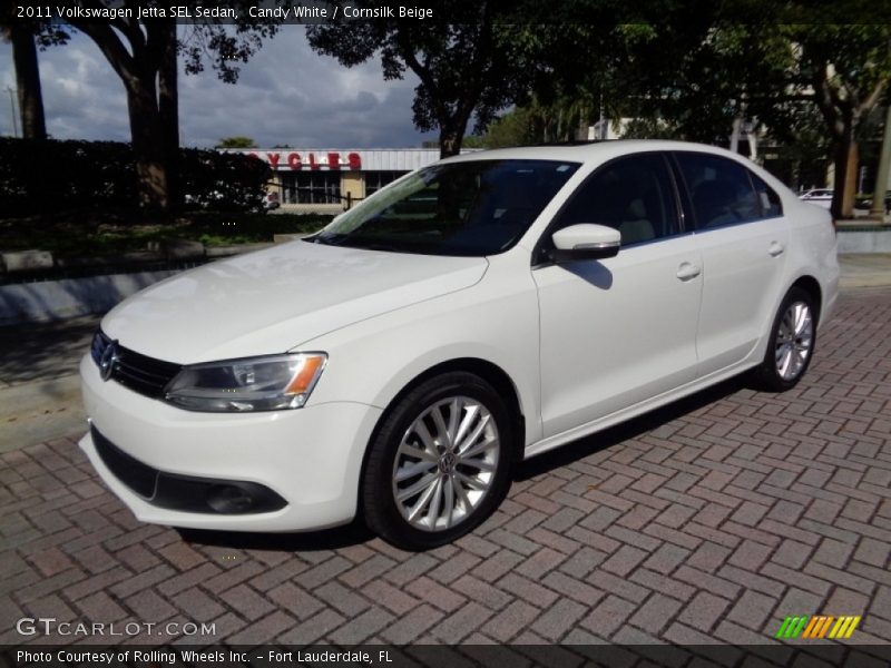 Candy White / Cornsilk Beige 2011 Volkswagen Jetta SEL Sedan
