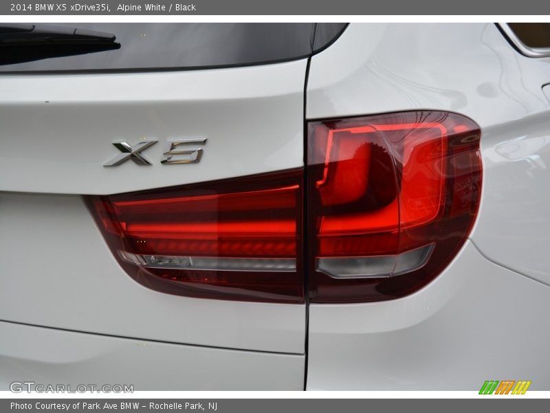 Alpine White / Black 2014 BMW X5 xDrive35i