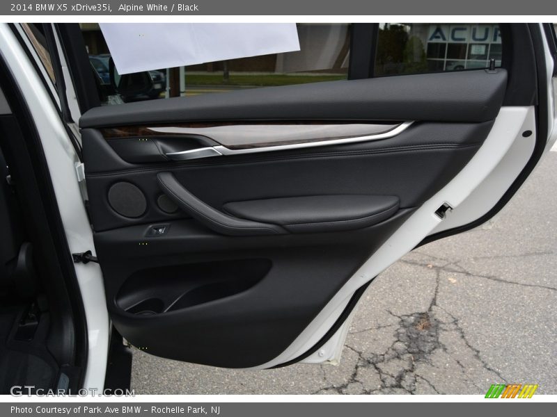 Alpine White / Black 2014 BMW X5 xDrive35i