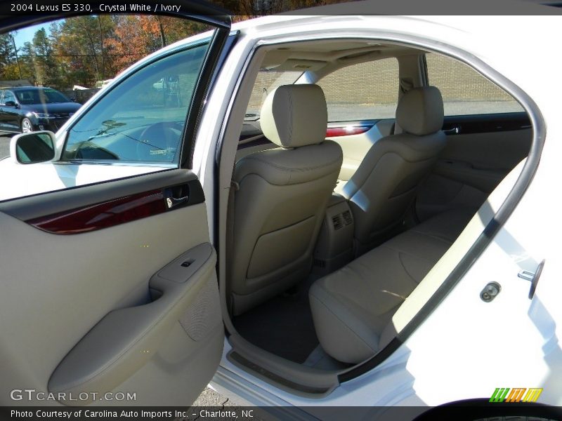 Crystal White / Ivory 2004 Lexus ES 330