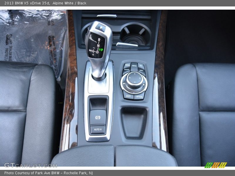 Alpine White / Black 2013 BMW X5 xDrive 35d