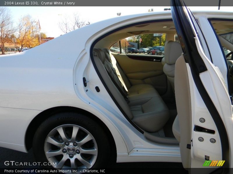 Crystal White / Ivory 2004 Lexus ES 330