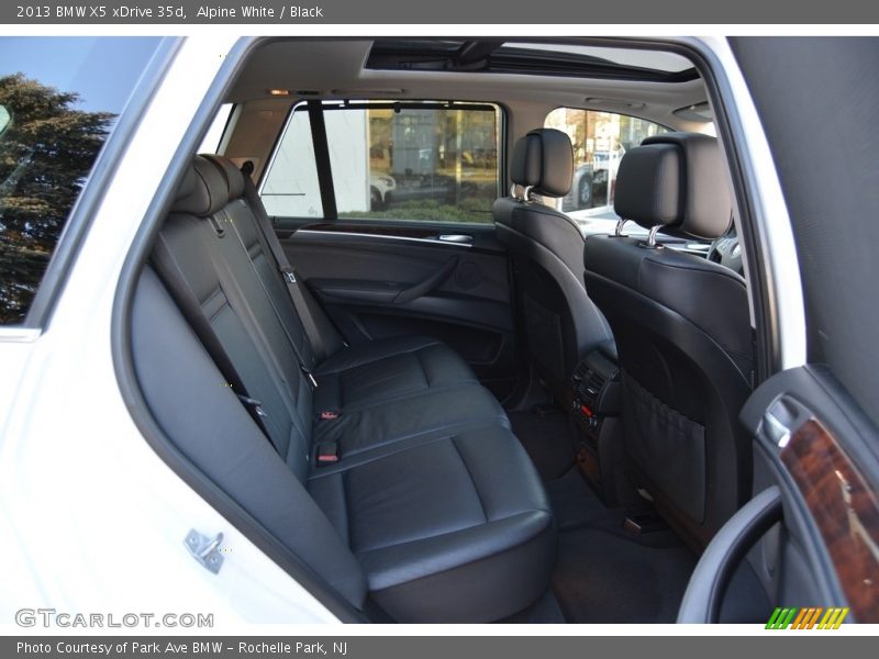 Alpine White / Black 2013 BMW X5 xDrive 35d