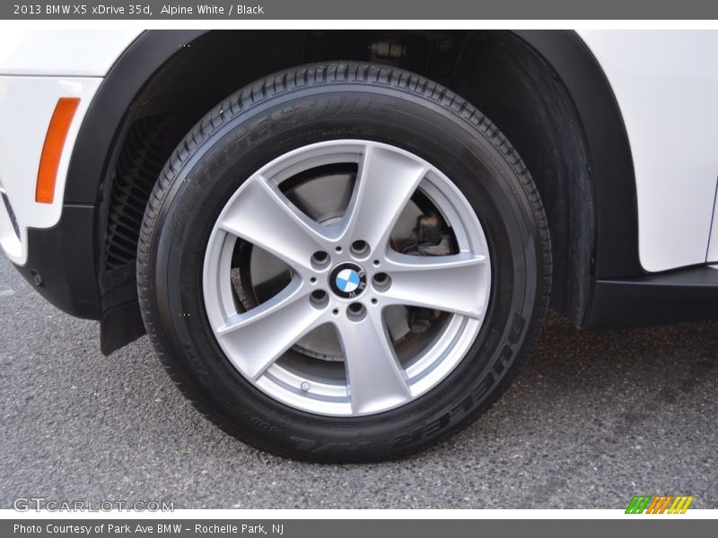 Alpine White / Black 2013 BMW X5 xDrive 35d