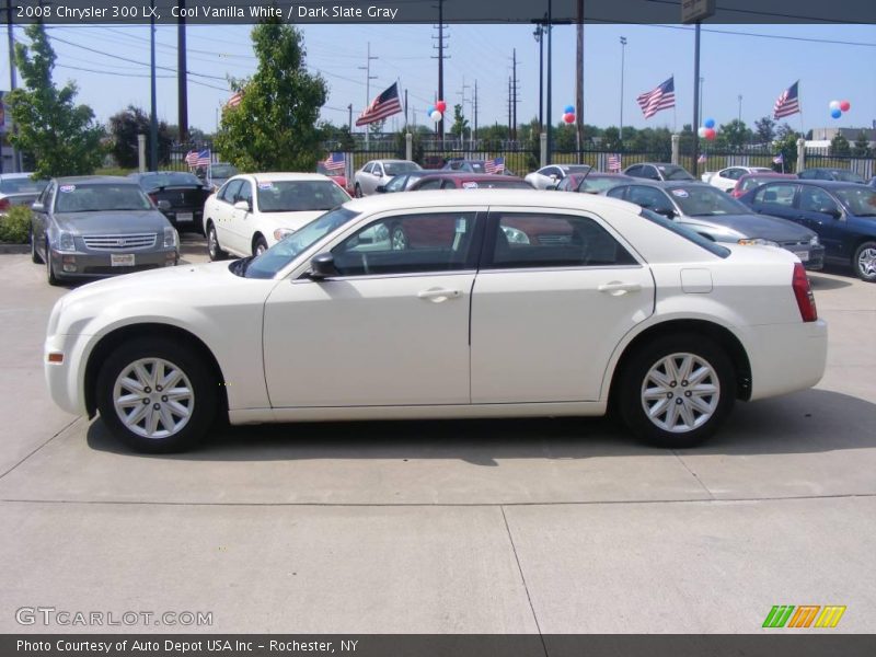 Cool Vanilla White / Dark Slate Gray 2008 Chrysler 300 LX