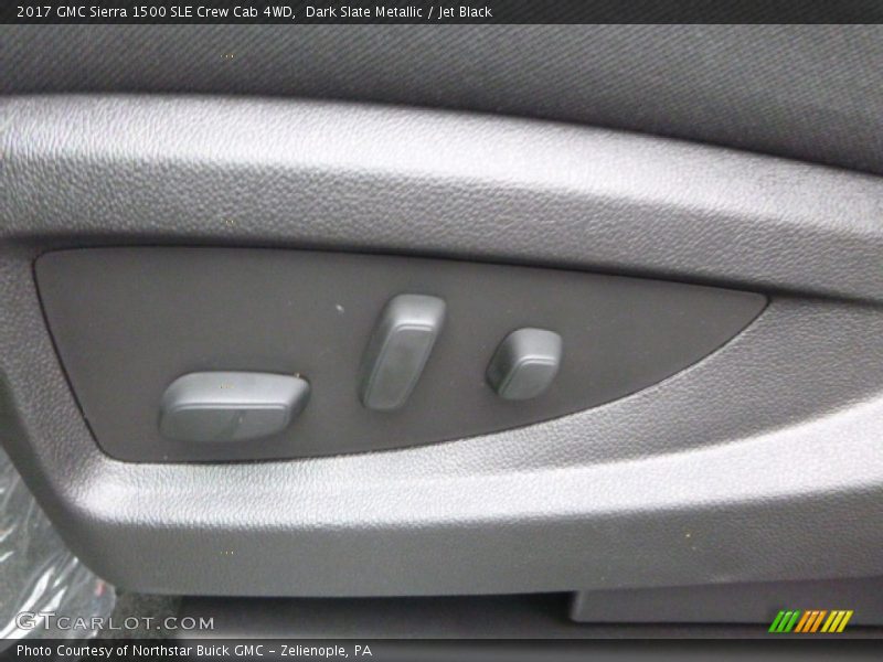Dark Slate Metallic / Jet Black 2017 GMC Sierra 1500 SLE Crew Cab 4WD