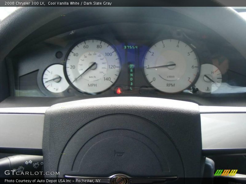 Cool Vanilla White / Dark Slate Gray 2008 Chrysler 300 LX