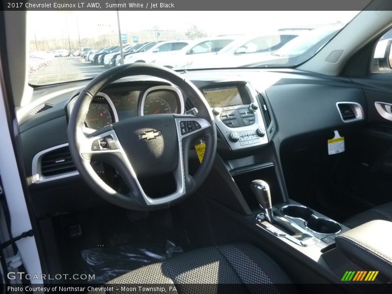 Summit White / Jet Black 2017 Chevrolet Equinox LT AWD