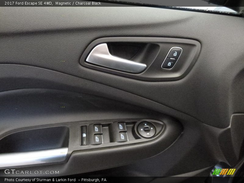 Magnetic / Charcoal Black 2017 Ford Escape SE 4WD