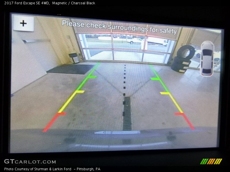 Magnetic / Charcoal Black 2017 Ford Escape SE 4WD