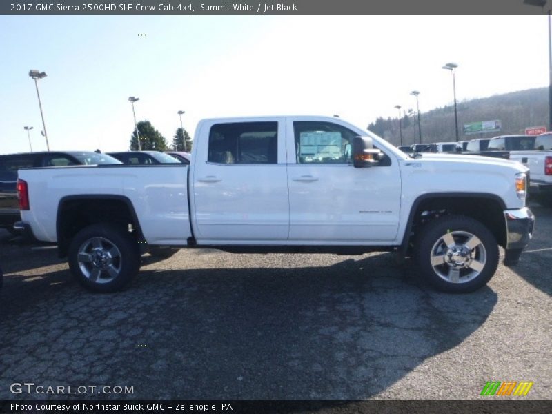 Summit White / Jet Black 2017 GMC Sierra 2500HD SLE Crew Cab 4x4