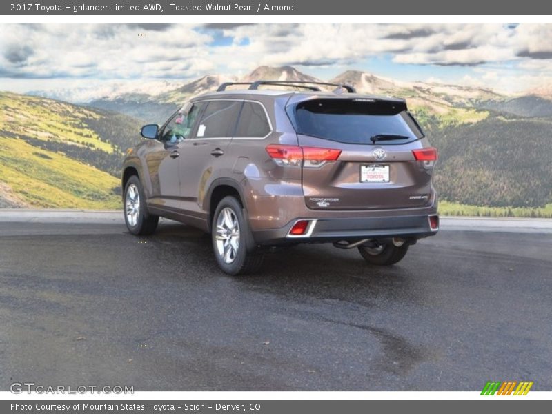Toasted Walnut Pearl / Almond 2017 Toyota Highlander Limited AWD