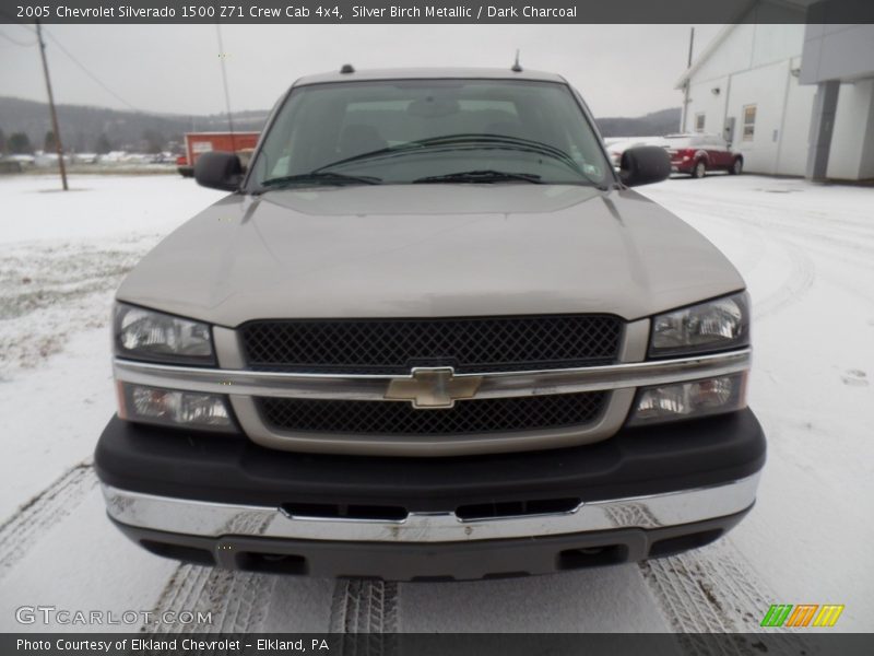 Silver Birch Metallic / Dark Charcoal 2005 Chevrolet Silverado 1500 Z71 Crew Cab 4x4