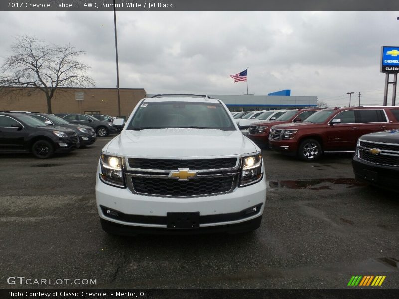 Summit White / Jet Black 2017 Chevrolet Tahoe LT 4WD