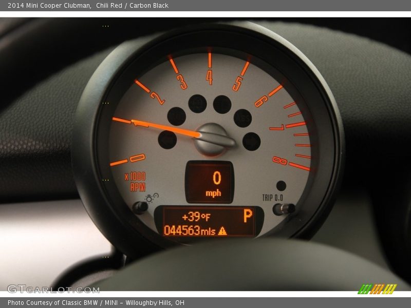 Chili Red / Carbon Black 2014 Mini Cooper Clubman