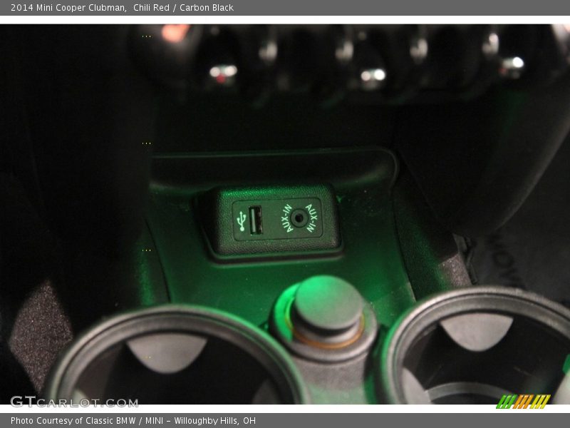 Chili Red / Carbon Black 2014 Mini Cooper Clubman