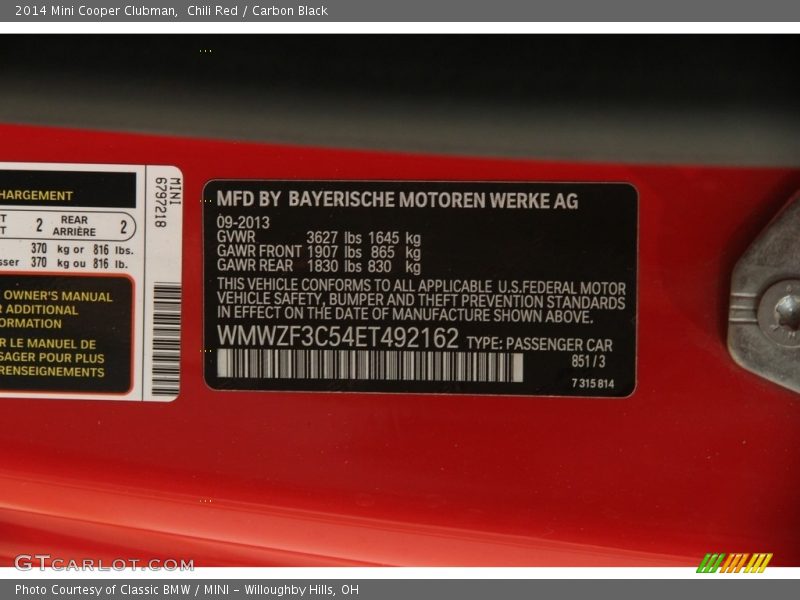 Chili Red / Carbon Black 2014 Mini Cooper Clubman