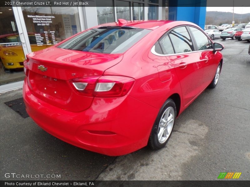 Red Hot / Jet Black 2017 Chevrolet Cruze LT