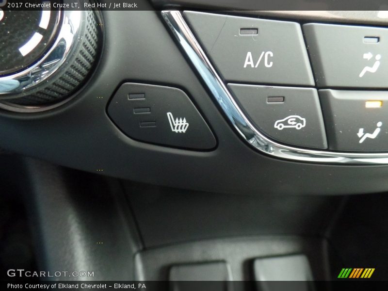 Red Hot / Jet Black 2017 Chevrolet Cruze LT