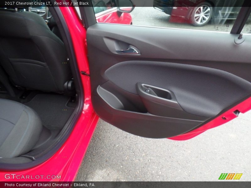 Red Hot / Jet Black 2017 Chevrolet Cruze LT