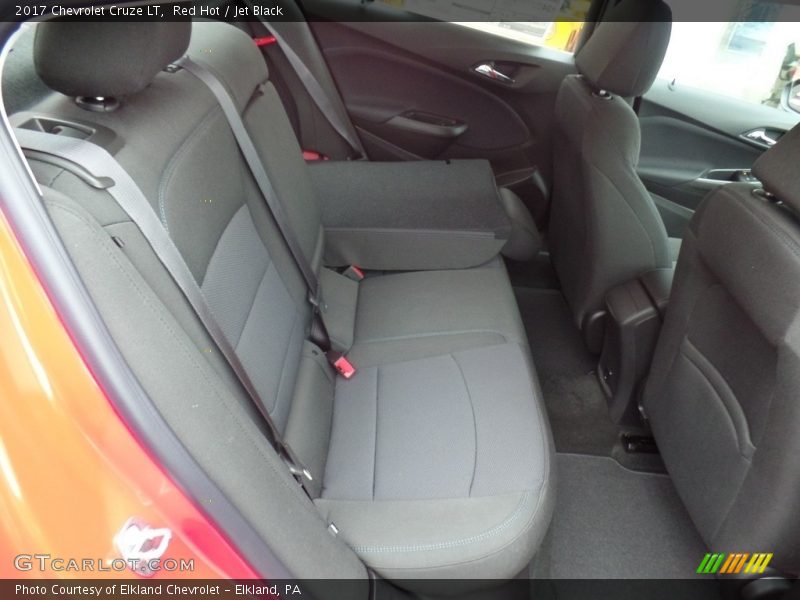Red Hot / Jet Black 2017 Chevrolet Cruze LT