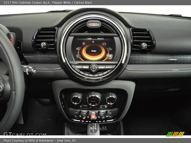 Pepper White / Carbon Black 2017 Mini Clubman Cooper ALL4