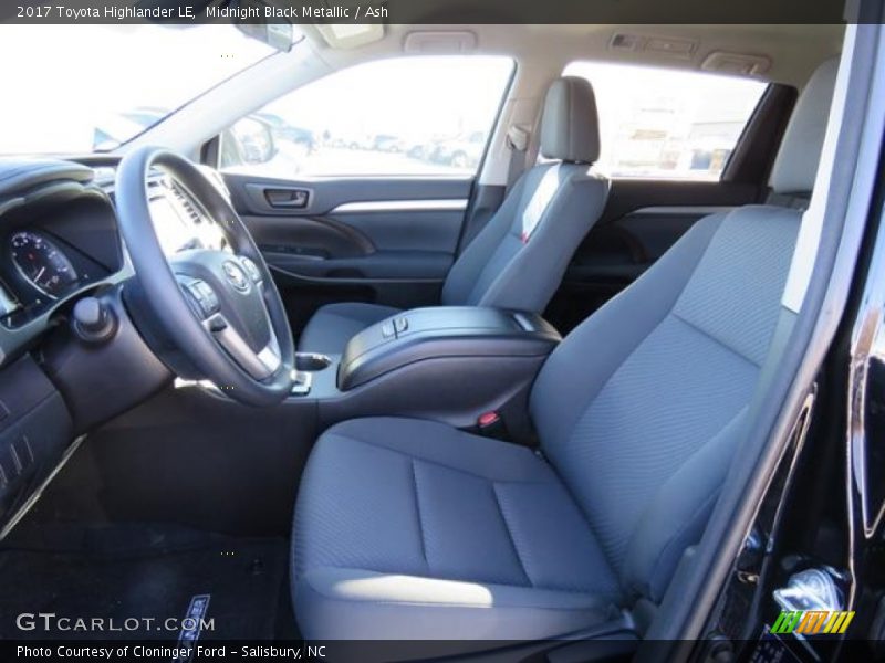 Midnight Black Metallic / Ash 2017 Toyota Highlander LE