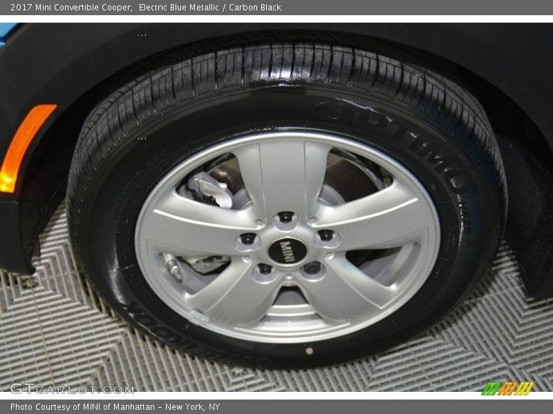  2017 Convertible Cooper Wheel