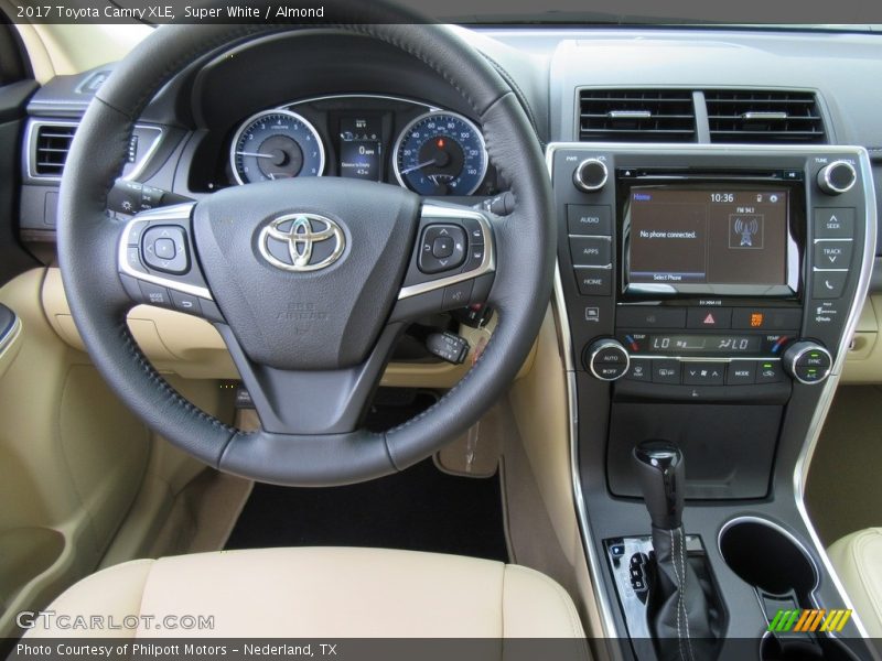 Super White / Almond 2017 Toyota Camry XLE