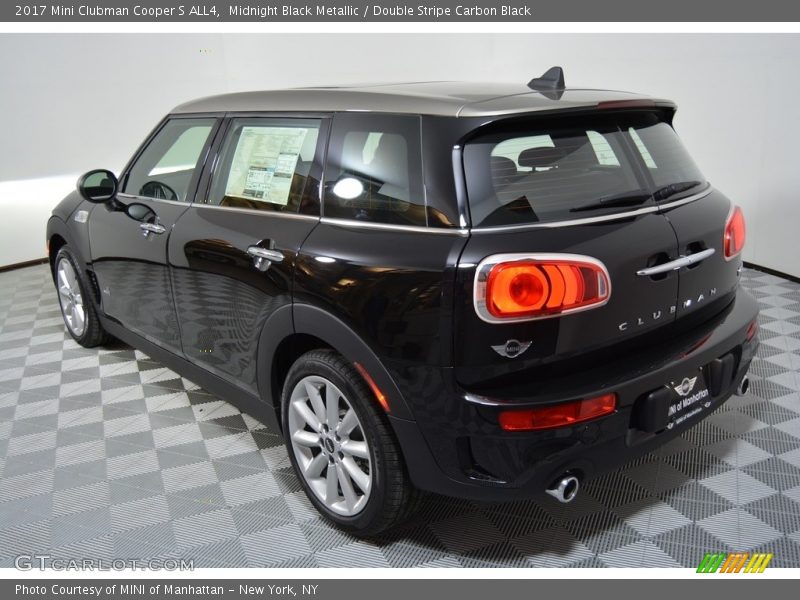 Midnight Black Metallic / Double Stripe Carbon Black 2017 Mini Clubman Cooper S ALL4
