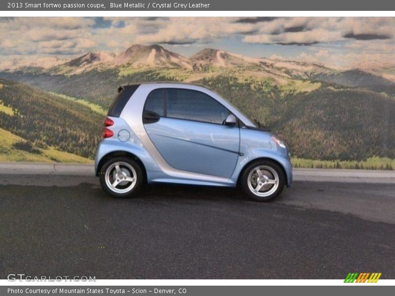 Blue Metallic / Crystal Grey Leather 2013 Smart fortwo passion coupe