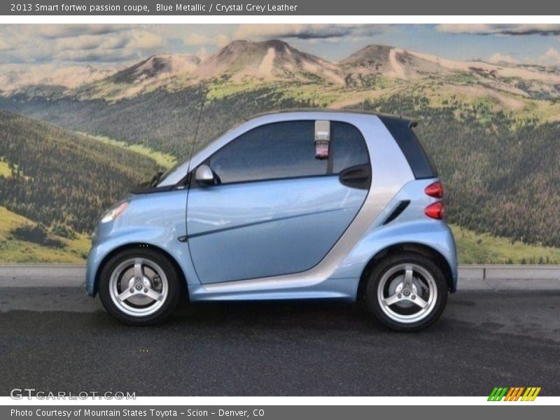 Blue Metallic / Crystal Grey Leather 2013 Smart fortwo passion coupe