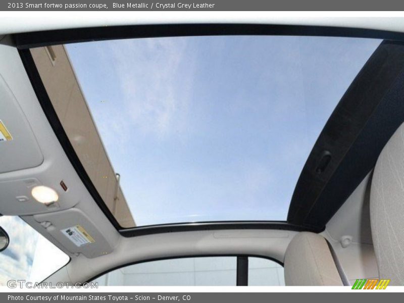 Blue Metallic / Crystal Grey Leather 2013 Smart fortwo passion coupe