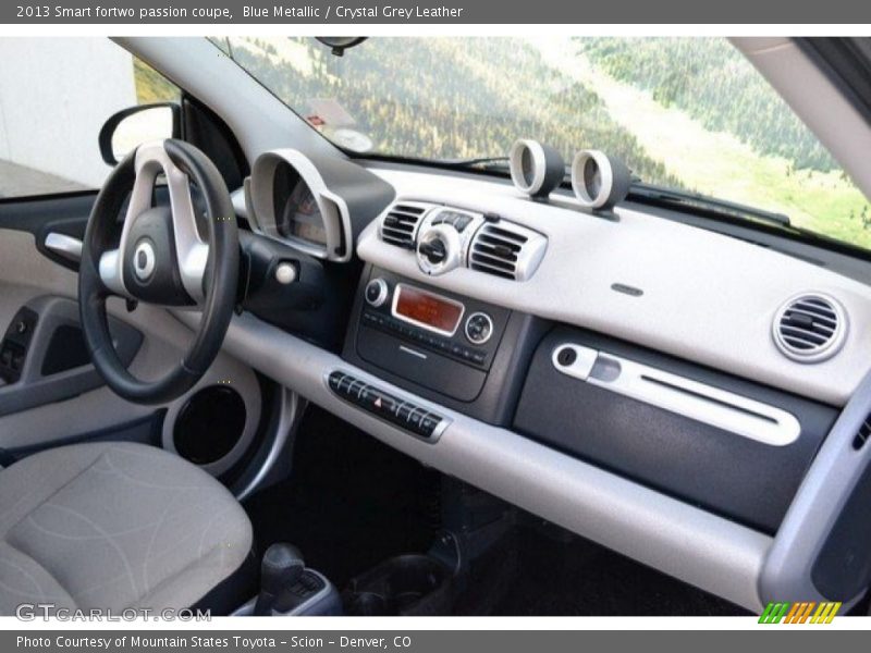 Blue Metallic / Crystal Grey Leather 2013 Smart fortwo passion coupe
