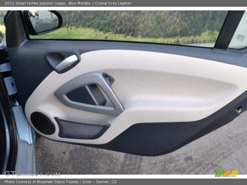 Blue Metallic / Crystal Grey Leather 2013 Smart fortwo passion coupe
