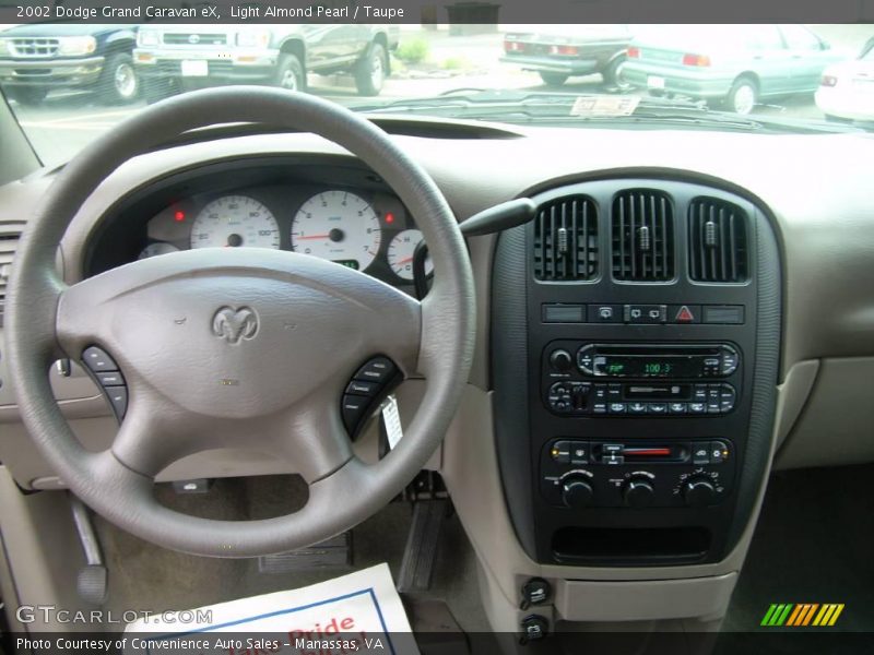 Light Almond Pearl / Taupe 2002 Dodge Grand Caravan eX