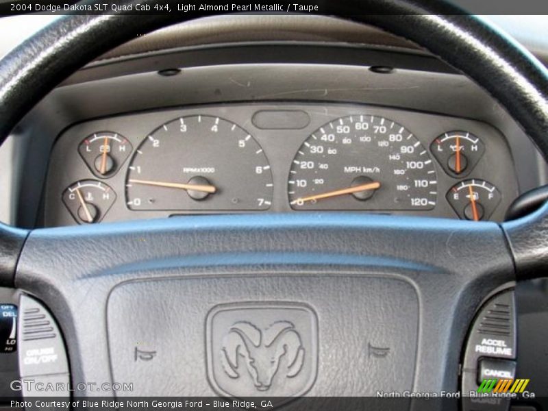 Light Almond Pearl Metallic / Taupe 2004 Dodge Dakota SLT Quad Cab 4x4