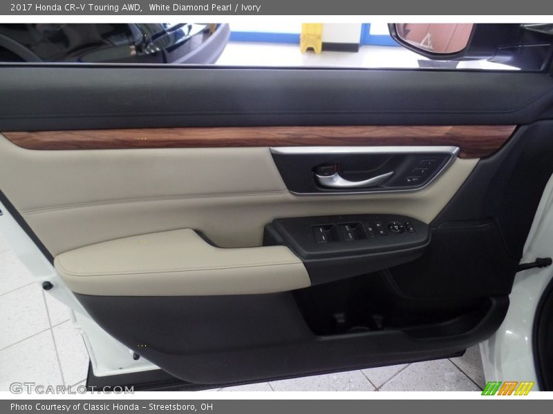 White Diamond Pearl / Ivory 2017 Honda CR-V Touring AWD
