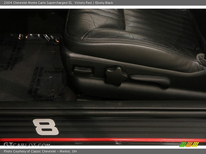 Victory Red / Ebony Black 2004 Chevrolet Monte Carlo Supercharged SS