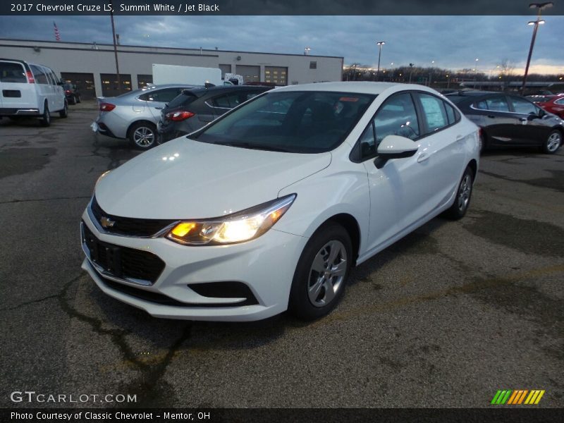 Summit White / Jet Black 2017 Chevrolet Cruze LS