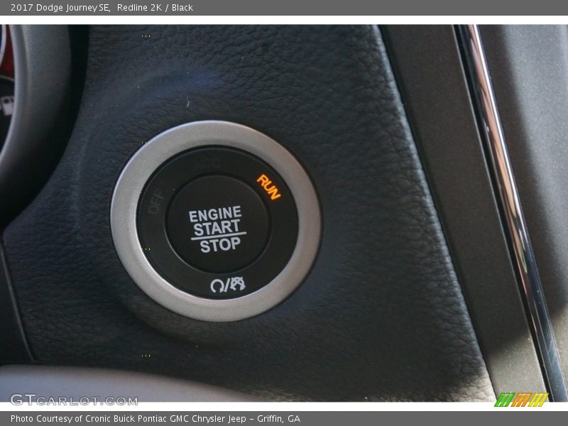 Redline 2K / Black 2017 Dodge Journey SE