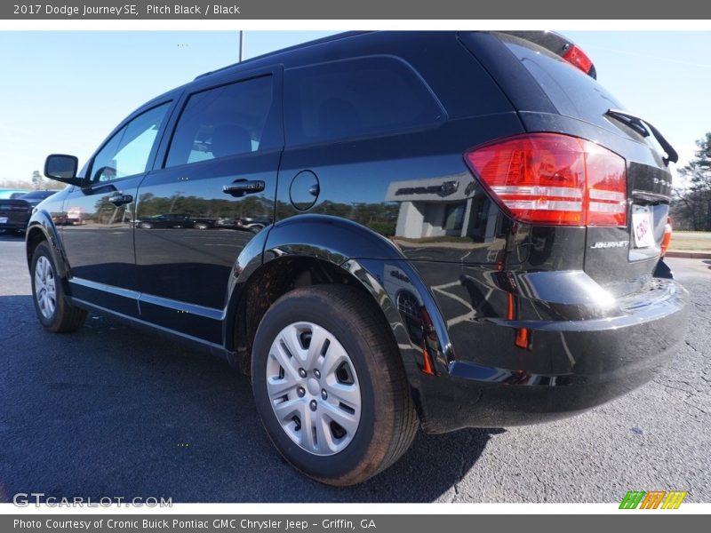 Pitch Black / Black 2017 Dodge Journey SE